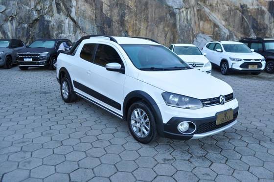 VOLKSWAGEN SAVEIRO 1.6 CROSS CD 16V FLEX 2P MANUAL